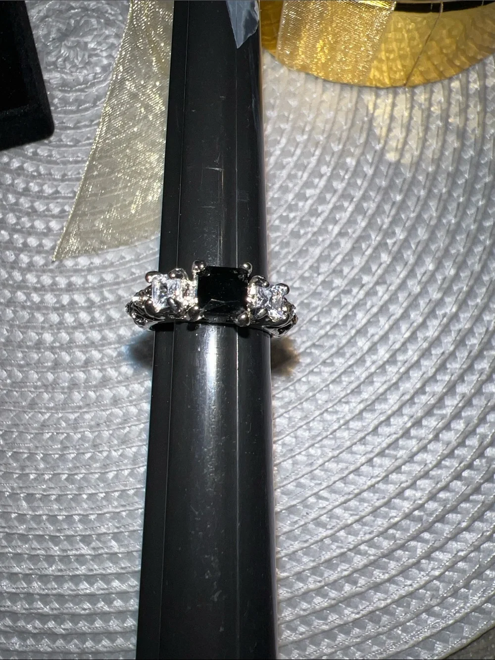 Elegant Black and Clear Three-Stone Ring - Women Jewelry
